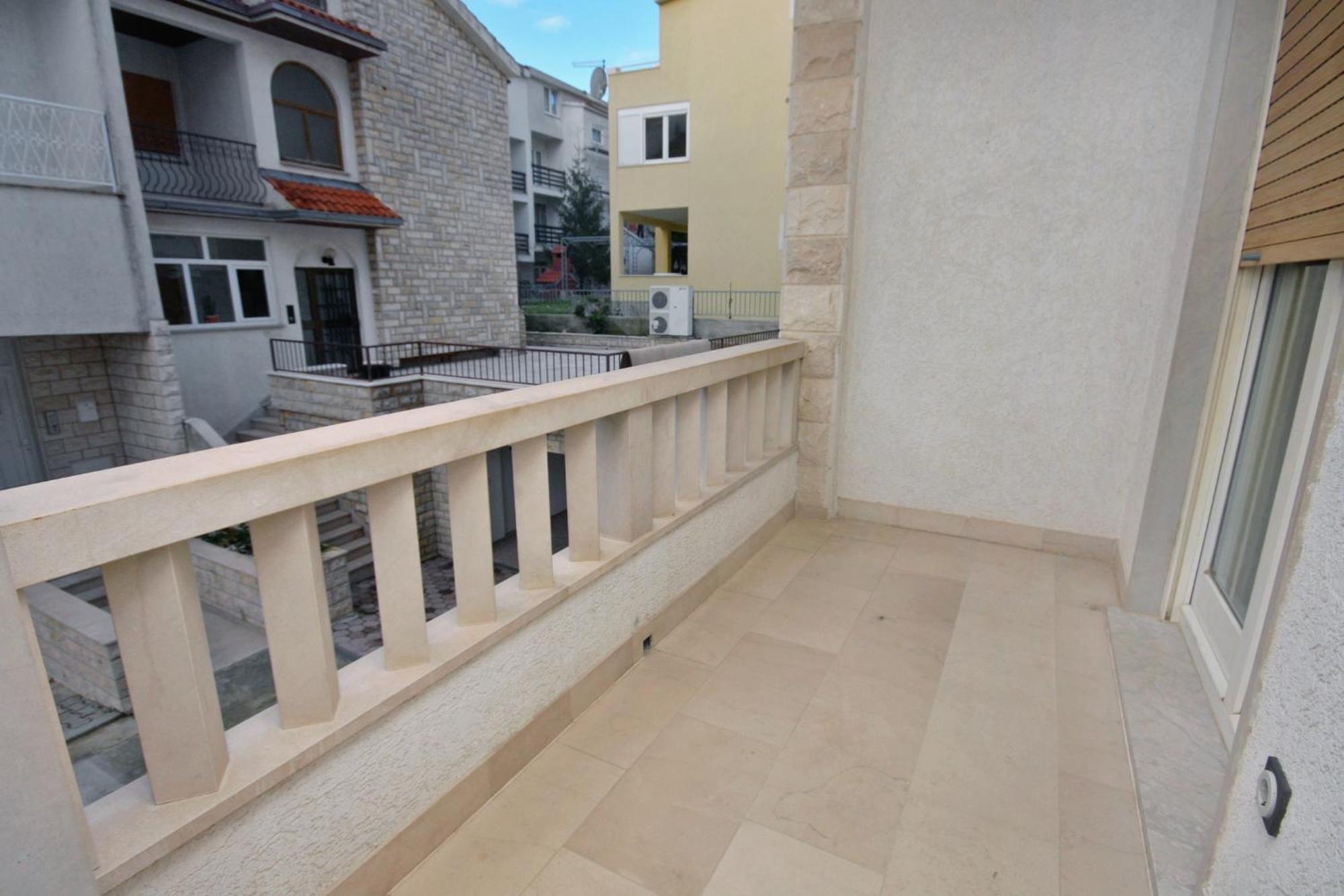 Apartments By The Sea Duce, Omis - 5973 Exterior photo