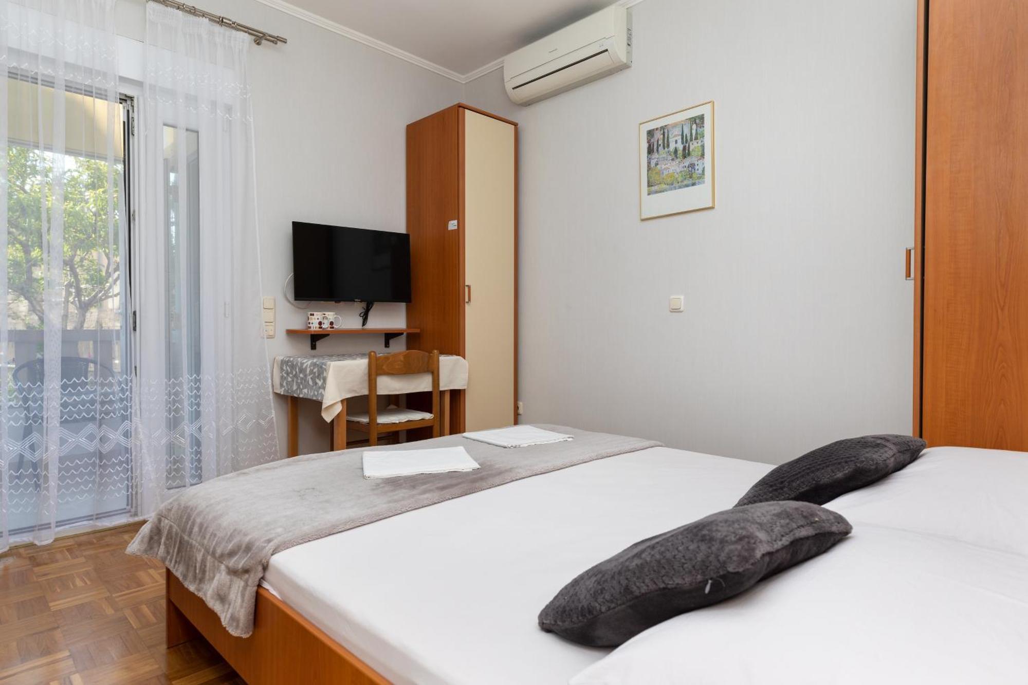 Apartments By The Sea Duce, Omis - 5973 Room photo