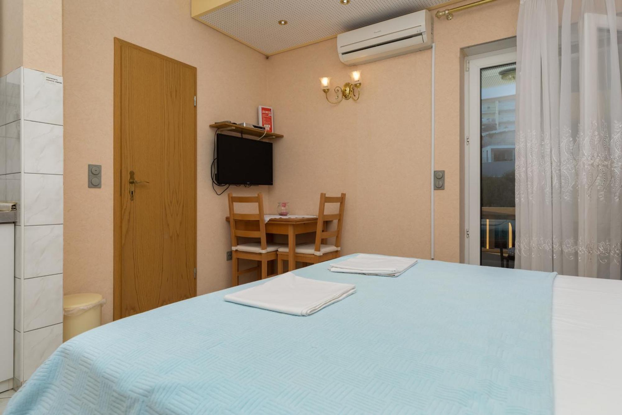 Apartments By The Sea Duce, Omis - 5973 Room photo